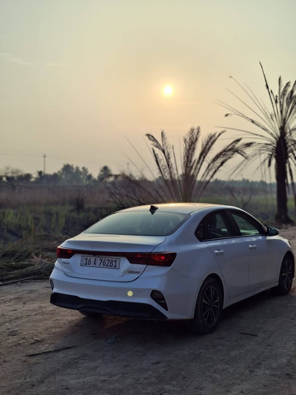 كيا فورتي 2024
فورتي موديل 2024 وارد امريكي 
مواصفات LXS:
مساعدات قيادة
حساسات اصطدام + توقف ذاتي
حفاظ على السيارة ضمن المسار
وضعيات قيادة
شاشة تدعم Apple carplay/Android auto.
السيارة نظيفة احلى من الصور و حادثها بسيط بدون ايرباك و بدون صبغ 
مكانها الديوانية، و السعر 160 قابل للتفاوض


**إذا كنت صاحب هذا الإعلان وتريد حذفه لأي سبب، رجاءا أرسل رسالة إلى الدعم الفني**