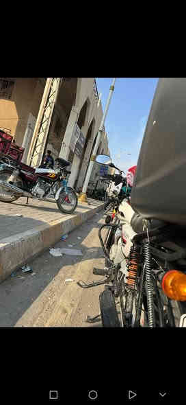 للبيع فقط
بوكسر موديل ٢١  رقم بغداد مشروع وطني محرك شرط مامفتوح نضافه انضف من الصور مكاني تكريت مارد ماسنجر 
وتساب وتصال
 الرقم: ***********
