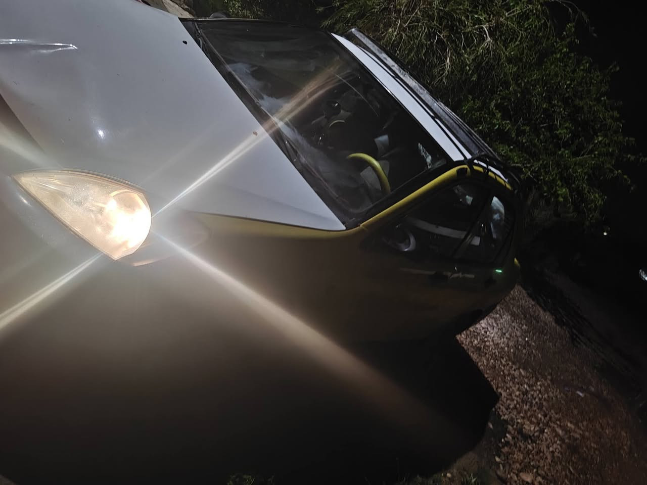 السلام عليكم
لانسر 2009 محرك 2000
رقم بغداد سنويه 28 باسمي تحويل ثاني يوم
خطها بعقوبه كنعان
ضربتها جاملغ وبنيد
بيها خياسات بل صفاح بسيطه
محرك بي تبخير بسيط
 للبيع سعره 52وبيها مجال
عنواني ديالئ كنعان 
للاستسفار ***********
