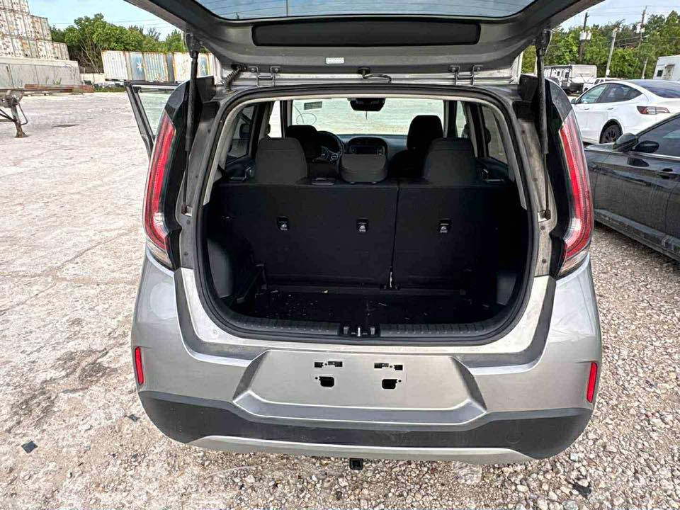 سلام عليكم
سلام عليكم 

مديل 24

سياره مكفوله كفاله بس هاذ حادثهه 

حره بسمي 

سعر 160وبيهه مجال

‭0778 353 9066‬
