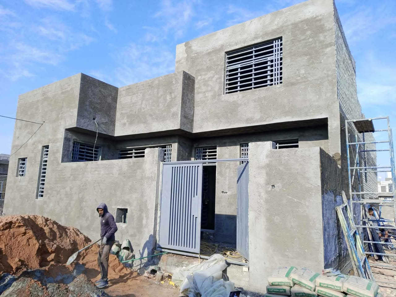 كادر لبخ متفرغ سبنت اوجص فقط داخل النجف الاشرف فقط للستفسار*********** وترميم
