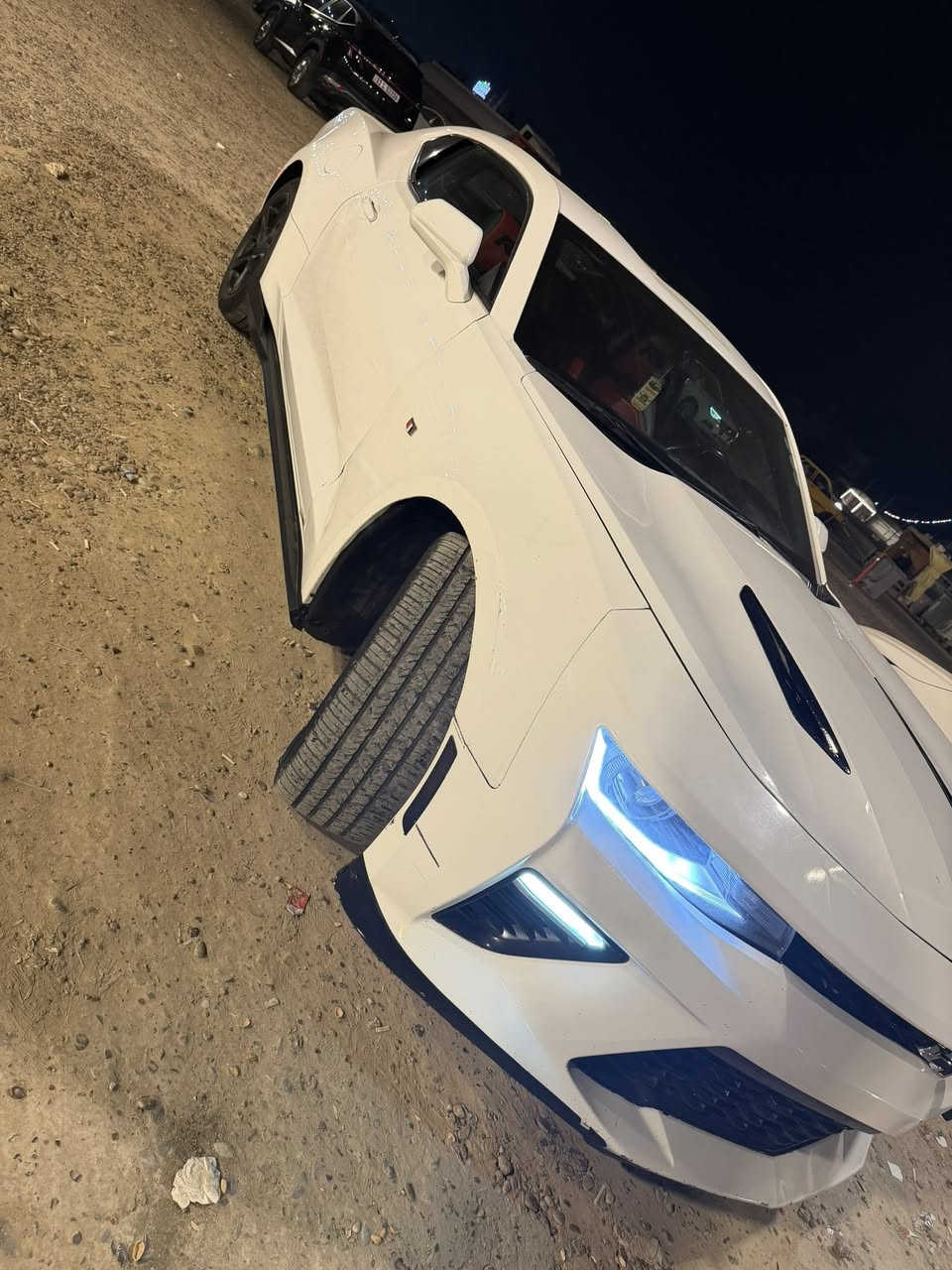 كمارو 2017
محرك 6 سلندر
فول مواصفات شاشه كامره كير 8 نمر 

هناد بريك دكمه كشن كهرباء 

حادثها جاملغ و شوي بارد ب الباب السياره خير من الله 

***********

السعر 130 و بيها مجال
