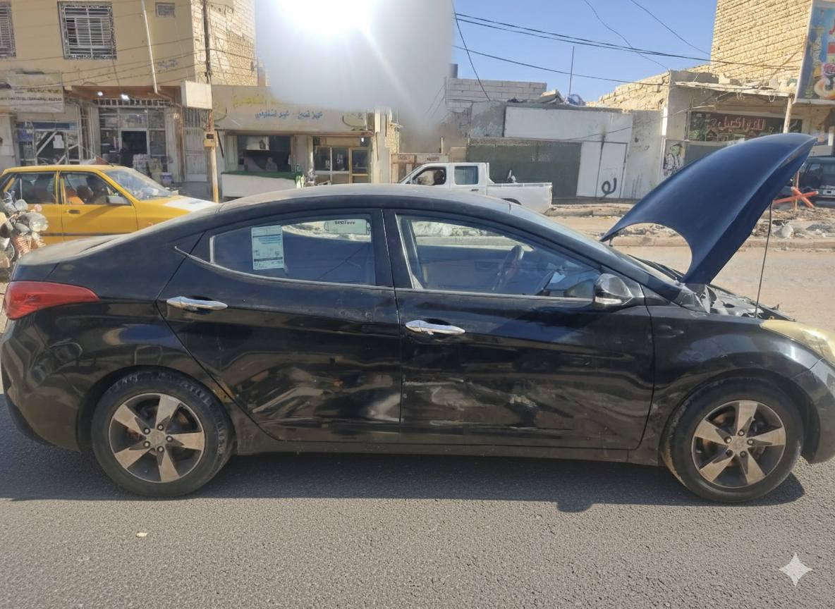 1-النترا وارد خليجي 
2-موديل2013
3-رقم قادسية باسمي 
4-بيهةحالوب
5-مكينةوكير ناعمة 
6-مكينة 1600
7-العنوان الديوانية 
8-رقم الهاتف ***********
9-السعر87$ ديوانية, القادسية
