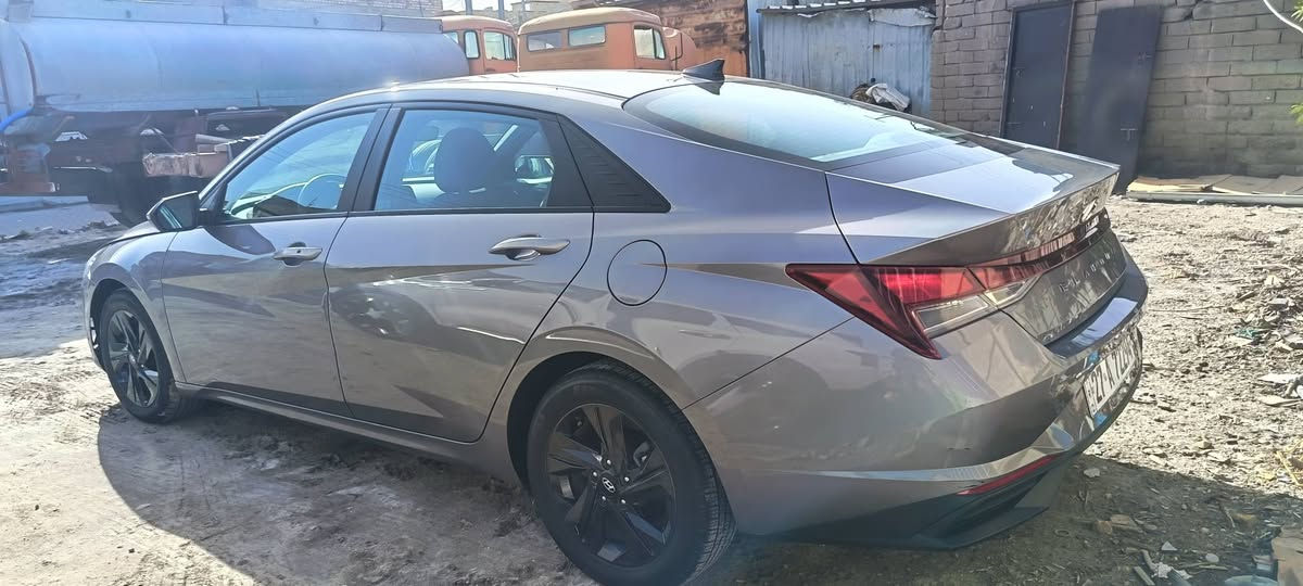 سلام عليكم هونداي النترا موديل ٢٠٢٣ معوقين ذي قار بدون تبديل  صبغ طرف البنيد وطرف الجاملغ الايسر بدون ايرباك السعر ١٥٨
مكان السياره ناصريه مركز
*********** ناصرية, ذي قار
