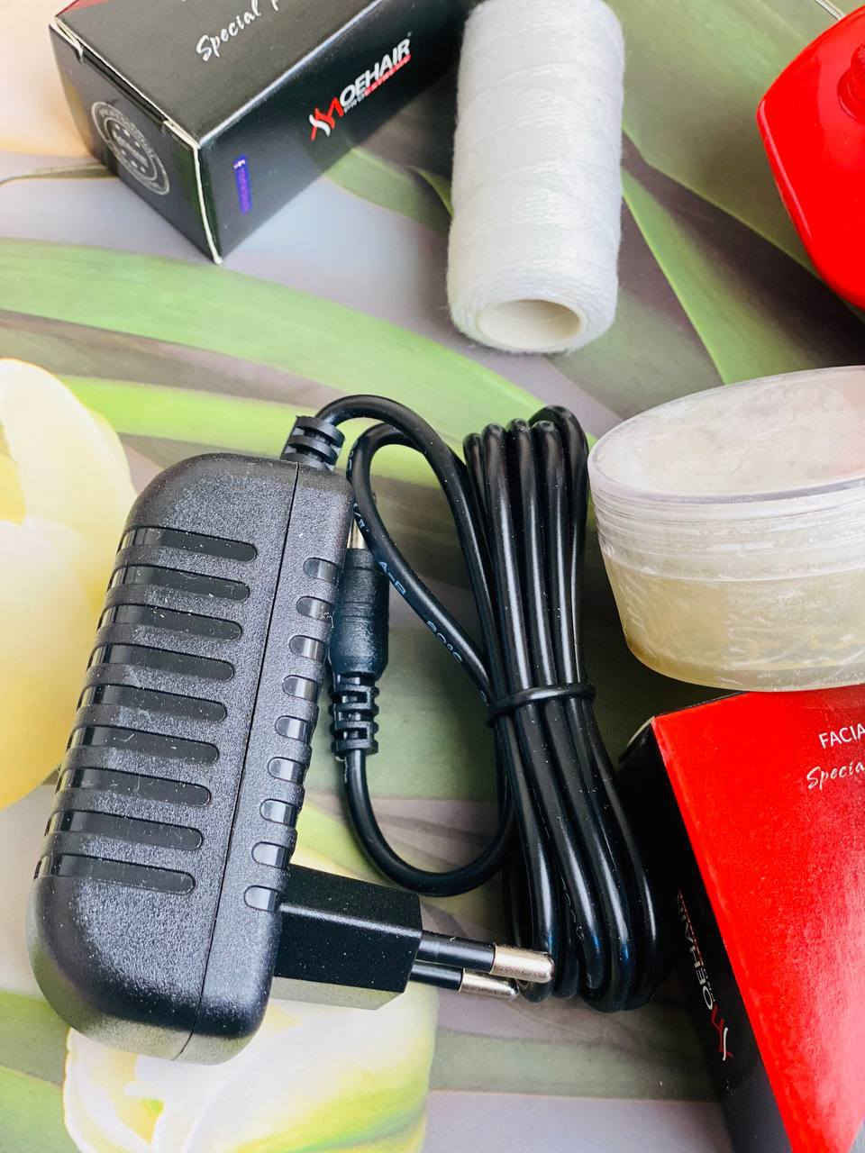 #جهاز ماكنه وجه ( حفافه ) ENZO الاصليه👍👍 من شركة انزو الايطالية  الاصلية 💯

حفافة تعمل على الكهرباء جميله جدا ومفيده سهله الاستخدام للحصول على بشره ناعمه لأسابيع بمجرد حركات بسيطه مع محتوياته من الخيط +محوله كهرباء شاحنه +پاودر وجه مو حافوفه تخبل بلاستخدام ❤️
لا تروحين صالون بيدج وانظفي وجهج من شركة انزو الايطالية 💯
حفافه راقيه جدآ وسهله الاستخدام 
تشيل الشعر من الجذور  وتشيل أنعم الشعرات 👍
منتج اصلي ومضمون🇮🇹 💯
السعر ١٨الف 
🚘 يوجد خدمة توصيل لجميع محافظات العراق ٤ الاف 🚘


**إذا كنت صاحب هذا الإعلان وتريد حذفه لأي سبب، رجاءا أرسل رسالة إلى الدعم الفني**