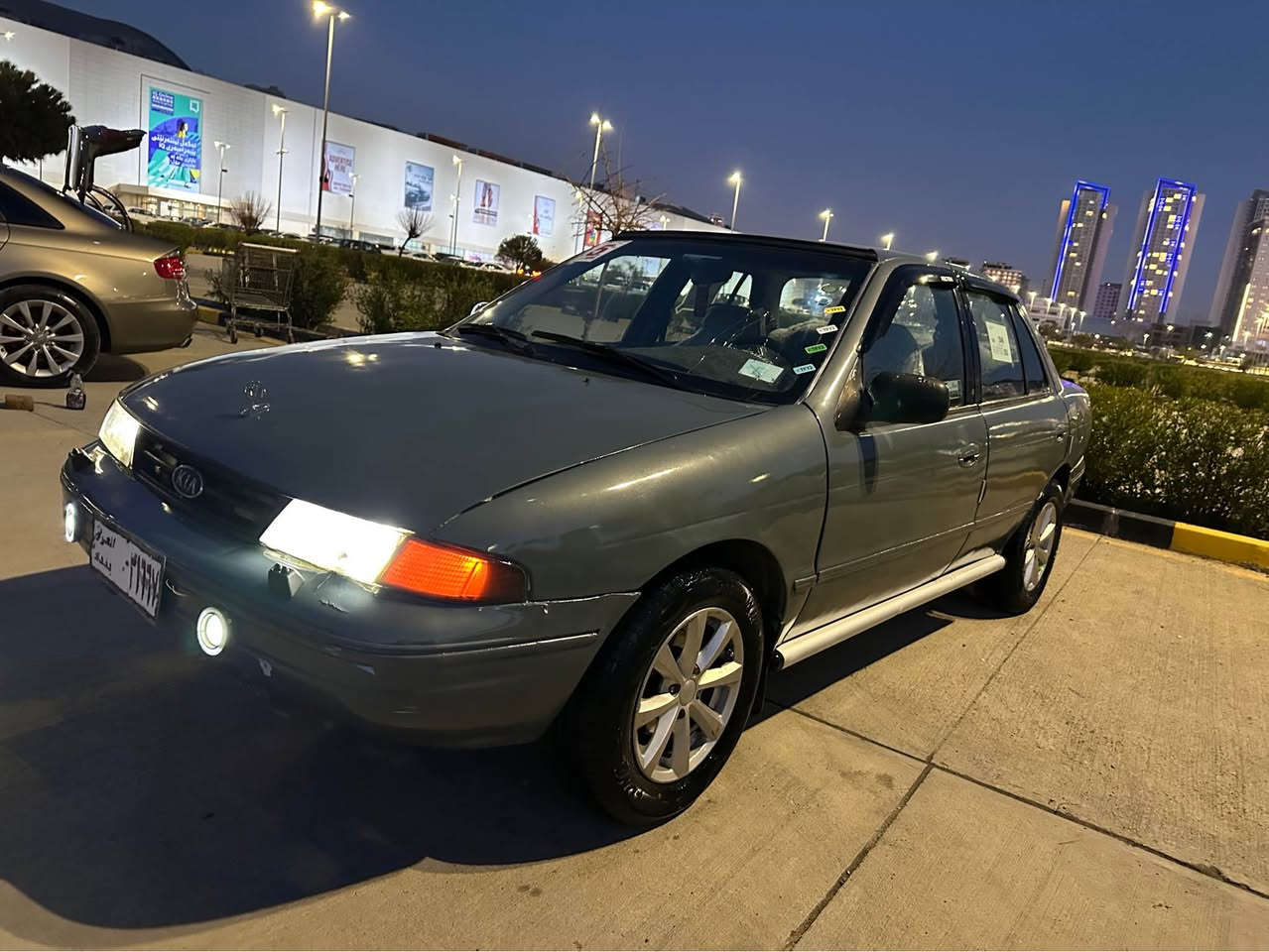 ‎به ناوي خواي گه وره

‎جؤرى سه ياره /كيا سيڤيا 

سعري ٢٥وه ره قه مه عا مه له ..

‎ئارمي پلاستيكي سليماني 

ته بريد جايز 

‎موديل٩٢  فول 

ره نگ/جیمەنتۆی 

‎گيرومه كينه ي زؤر زؤر خاوين 

مه كينه ٨ به غ

هه شت و ئسراحه ت

به رگه ده رگا و داشبلي خؤي دياره  ماشالله له بؤياخ وه ك شوشه 

‎پاوه ر

‎٤جام كاره باى

‎داژبل وبه رگي ده رگاوناوي نموونه

‎لايت زينؤن 

‎قفل مه ركه رى

‎گه رمى مه زبوت

‎كاره باي هه موي به شه رت 

‎ئاوينه ى كاره باى

‎تاقم تایە ي تازه ويل جوان 

‎به نزين زور زور كه م ئه خوات🚀

شانو سه قفى زور جوان

‎لايت و به گلايت تازه گؤراوه

‎كامل گيچ مه زبووت 

رؤن و هايدرؤليك تازه 

پاتري تازه 

پشت وپيش وشاني كةپسه

‎تكايه ته نها فرؤشتنه 

‎ئارم /ئه وه ليات /براوه   /مو س /به شه رت

دووژماره مؤبايل دانراوه 📞
***********
*********** السليمانية, العراق
