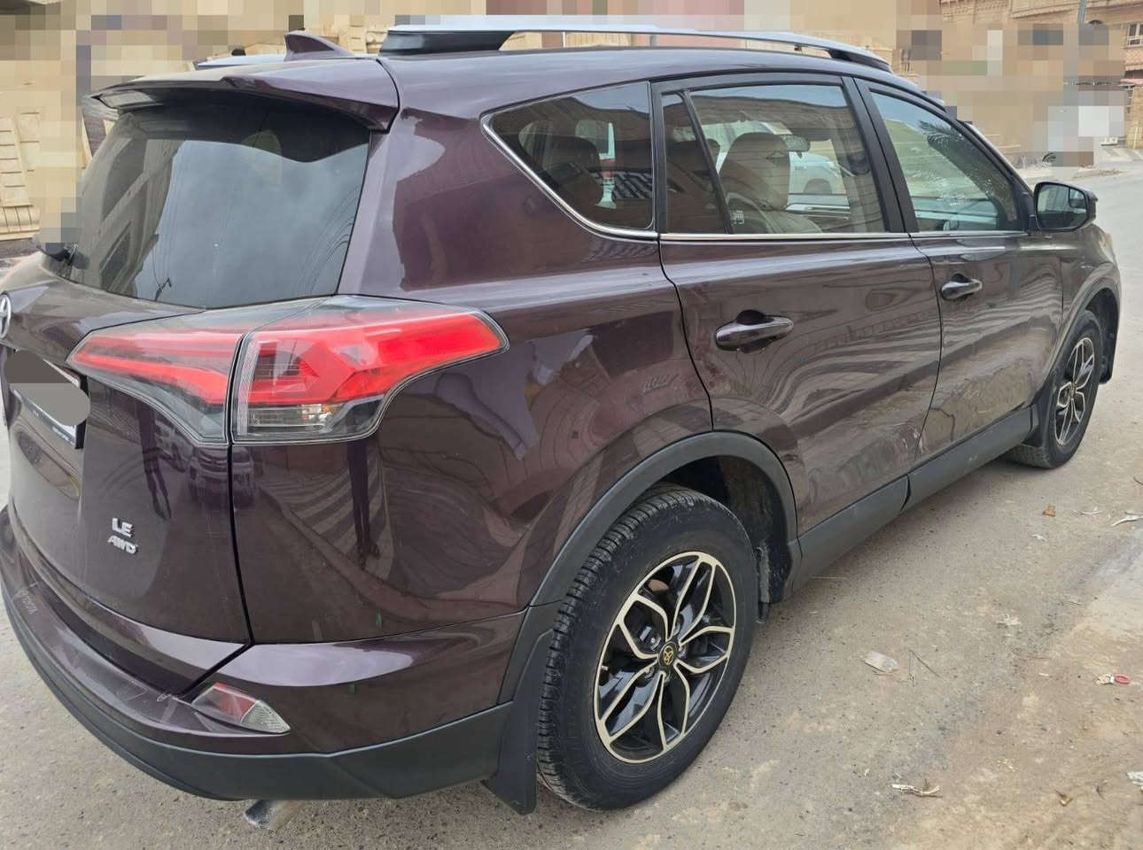 السلام عليكم
راف فور RAV 4 موديل 2017 وارد كندي  
لون باذنجاني 
فئة المواصفات LE 
فور ويل AWD 
نظام نورمال و سبورت و ايكو 
تحكم ستيرن 
صدر جديد 
كير شرط 
محرك شرط 
رقم اربيل 
عداد المسافة 114 الف ميل 
السياره بيها ربع بنيد صبغ و ربع باب الصدر و مقدمة الجامع اليمين و اليسار 
بيها كم شخط 
السعر  142  ورقة و بيها مجال 
موقع السيارة تكريت 
السيارة سنوية جديدة و رقم جديد بأسمي 
الاتصال على الرقم
***********
