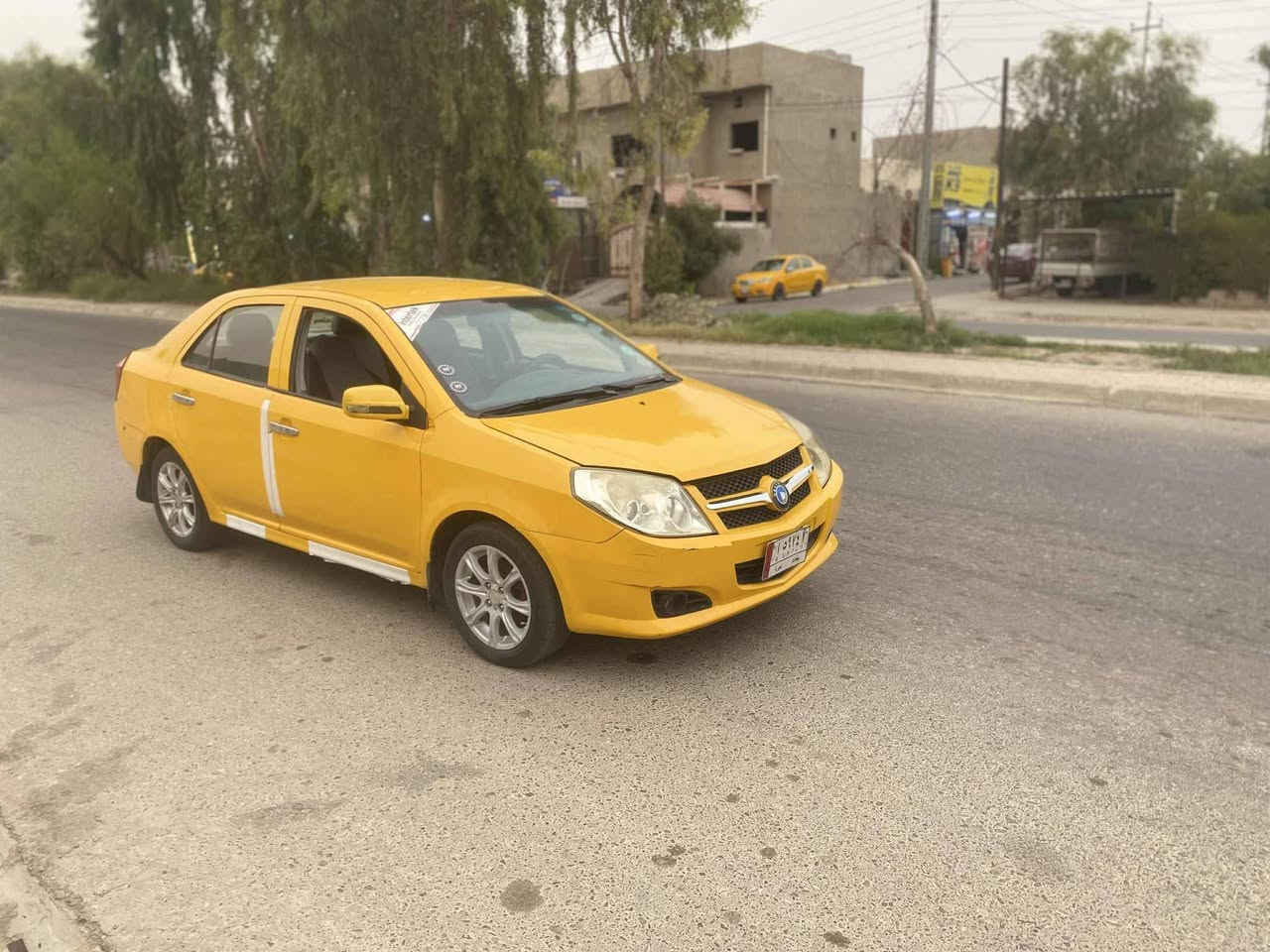 سلام وعليكم 
جيلي ٢٠١١للبيع اومراوس
محرك بي صوت بكن سنجيل ماعرف ابيع كايم
شرط تحويل وكاله بيه دفتر بانزين صاحبه كركوك اريد سياره خصوصي  واذا يبقه فرق عادي اقصاط تجي تكلب بنفسك وقتنع وتشلع عيوني عنوان صلاح الدين تكريت لعلم 
سعر٢٥وبيه مجال ***********
