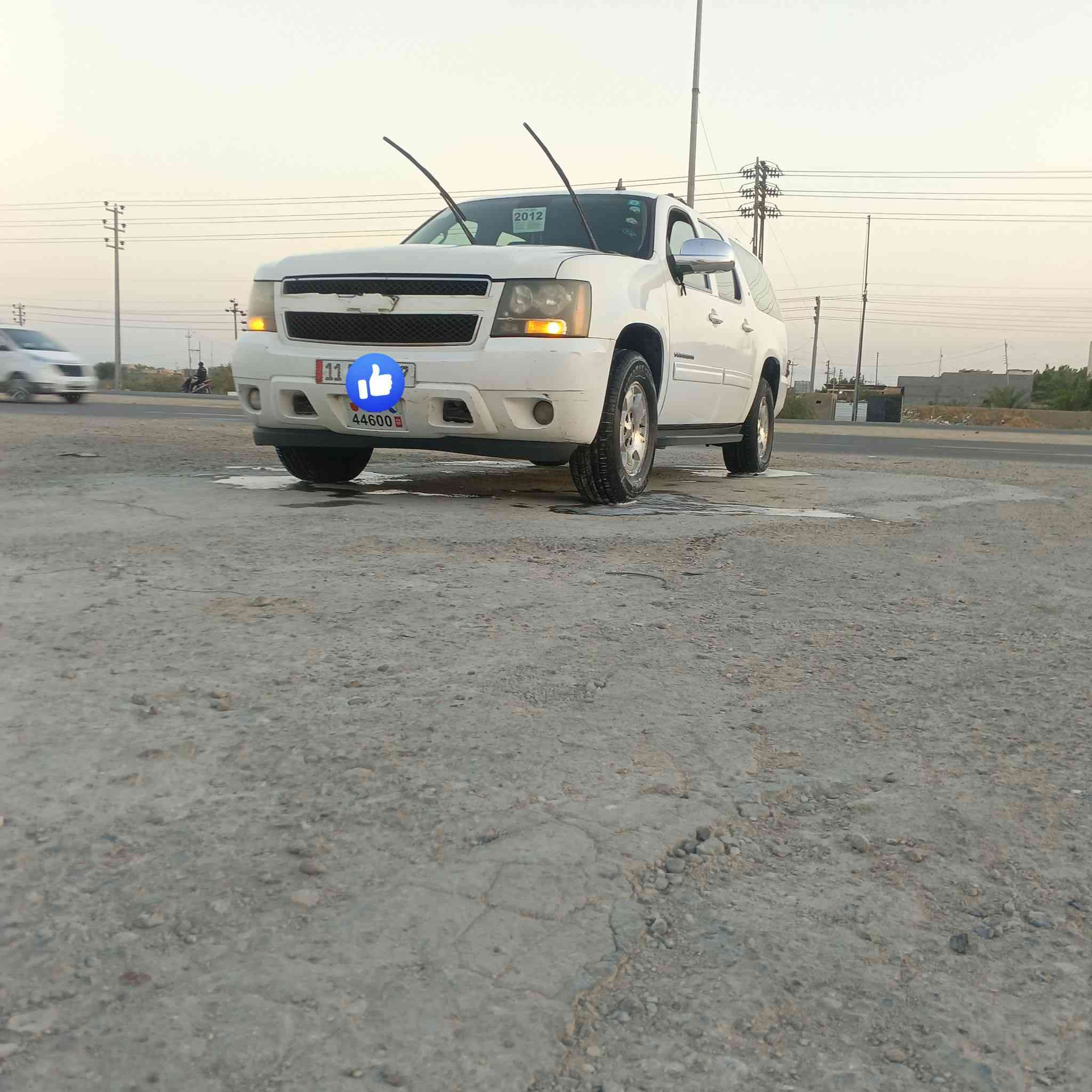 سلام عليكم سياره يوكن مديل 2010 مكينه وكير وكسن جديده حداده وتخم تيرات جديده تبريد ثلج سنويه 26بااسمي رقم كليزي تبديل بيه باب وجاملق أمامي مكان سياره بصره الرقم ***********
