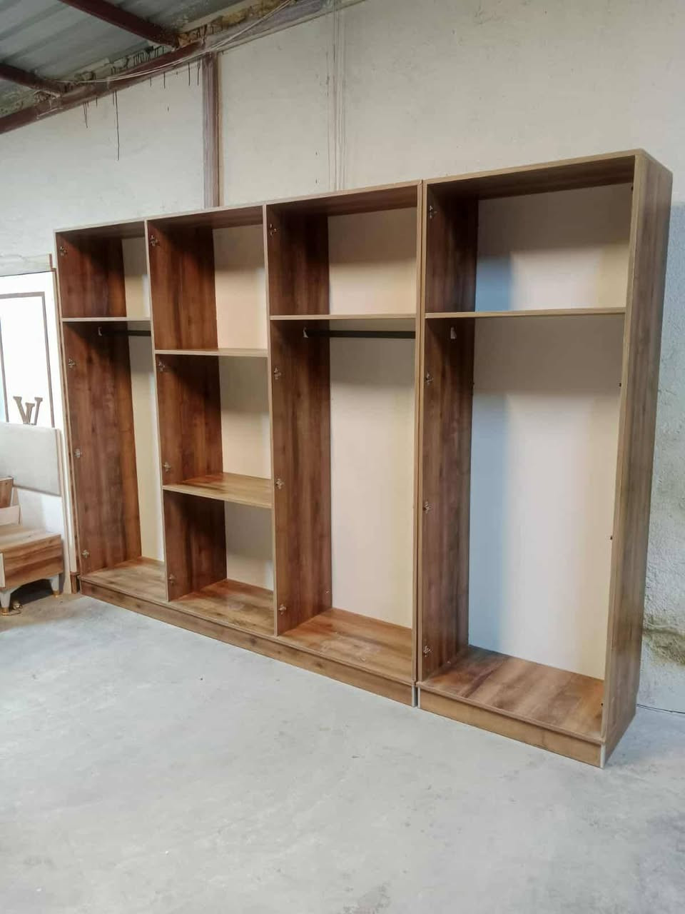 غرفة نوم مستعملة🇹🇷
 نضافة95  ٪💯
عدد القطع / 10
نضام / أبواب 💢 
سرير مخزن شالزون مخزن ✨
سعرها / 950 💸✨
شد ونقل داخل بغداد مجاني🚛
يوجود توصيل محافضات 🚛


**إذا كنت صاحب هذا الإعلان وتريد حذفه لأي سبب، رجاءا أرسل رسالة إلى الدعم الفني**