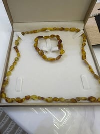 سيت عقد • أسوار • كهرب طبيعي