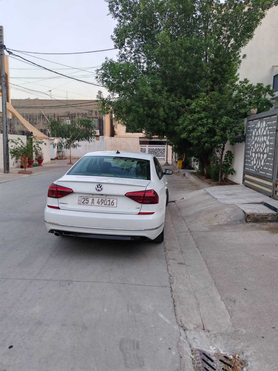 باسات موديل ٢٠١٨ Rlin   رقم كركوك بأسمي تحويل ثاني يوم بيها جاملخ صبغ وشوية من البنيد سعر 145$وبيها مجال للاستفسار ***********
