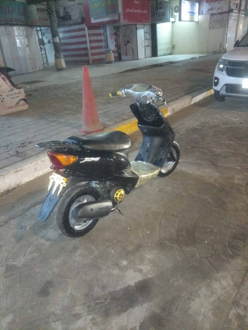 عصفوريه جديده سلف وهندر شلعه معدل كهربائيات كلها شغاله السعر ٣٠٠ وبيها مجال بسيط السكن البنوك الاتصال *********** بغداد, العراق
