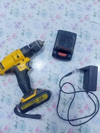 دريل ديوالت • بطاريتين • كركوك