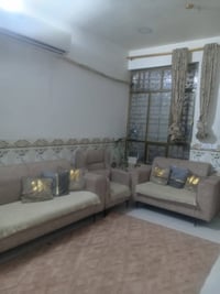 تركي • ٧ مقاعد • زعفرانيه شيشان