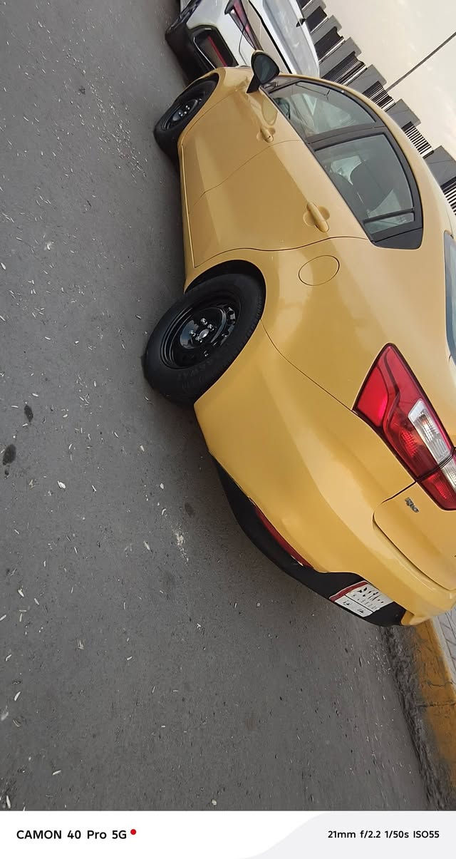 مكينة 1600 السيارة كلين بدون حادث 

ماشية 68 حقيقي السيارة جديدة 

كير مكينة كفالة العنوان بغداد البلديات 

السعر 87 ‏.   ‪***********‬‏
