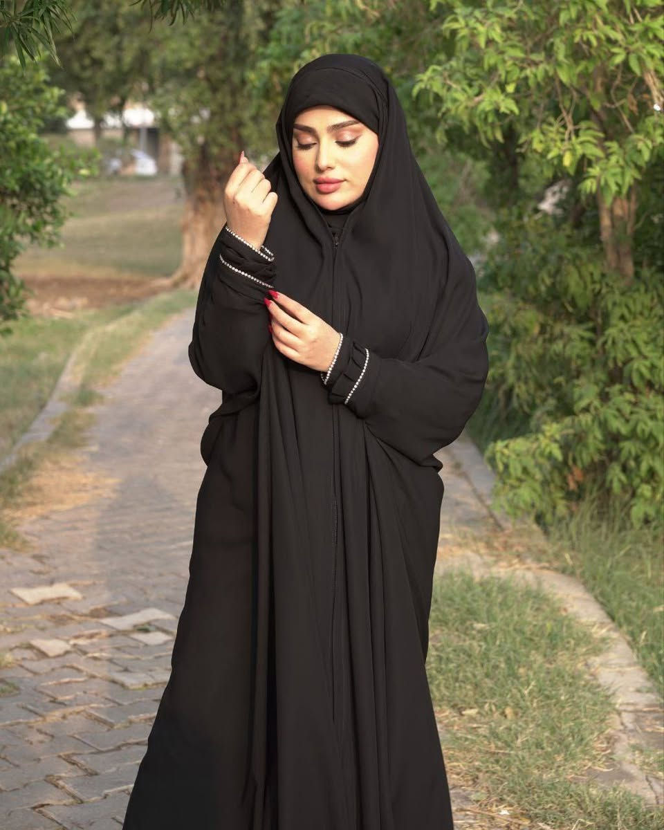 اسم الموديل رهف
 القماش جرجيت الفصال ايراني سحاب واكو طباقه 

وموجود اخبان عراقيه M _ L _ XL

#السعــــــــــــر 35 الف 

توصيل لجميع المحافظات 5 الاف 

sh

#شركـة_اليسـر_قسم_العبايات_والقفاطين@اشاره للمتابعين


**إذا كنت صاحب هذا الإعلان وتريد حذفه لأي سبب، رجاءا أرسل رسالة إلى الدعم الفني**