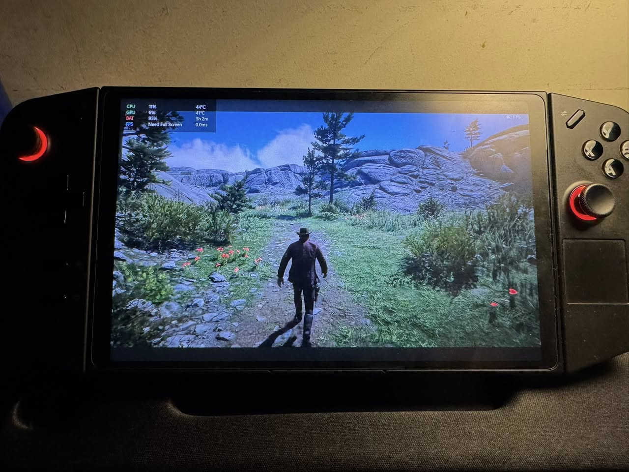 السلام عليكم
جهاز lenovo legion go 
512 g
16 رام
معالج z1 extreme 
نظافة 100%
مستعمل اقل الشهرين !
يجي وية الجهاز 
لاسق شاشة اصلي من شركة jsaux 
كفر اصلي لون اسود 
كفرات جويكونز 

السعر 
735
وبي مجال 
او مراوس مع ماك بوك  الاجيال الحديثة m1 فما فوق 
ودفع فرق 

للتواصل خاص 
او واتس ***********
