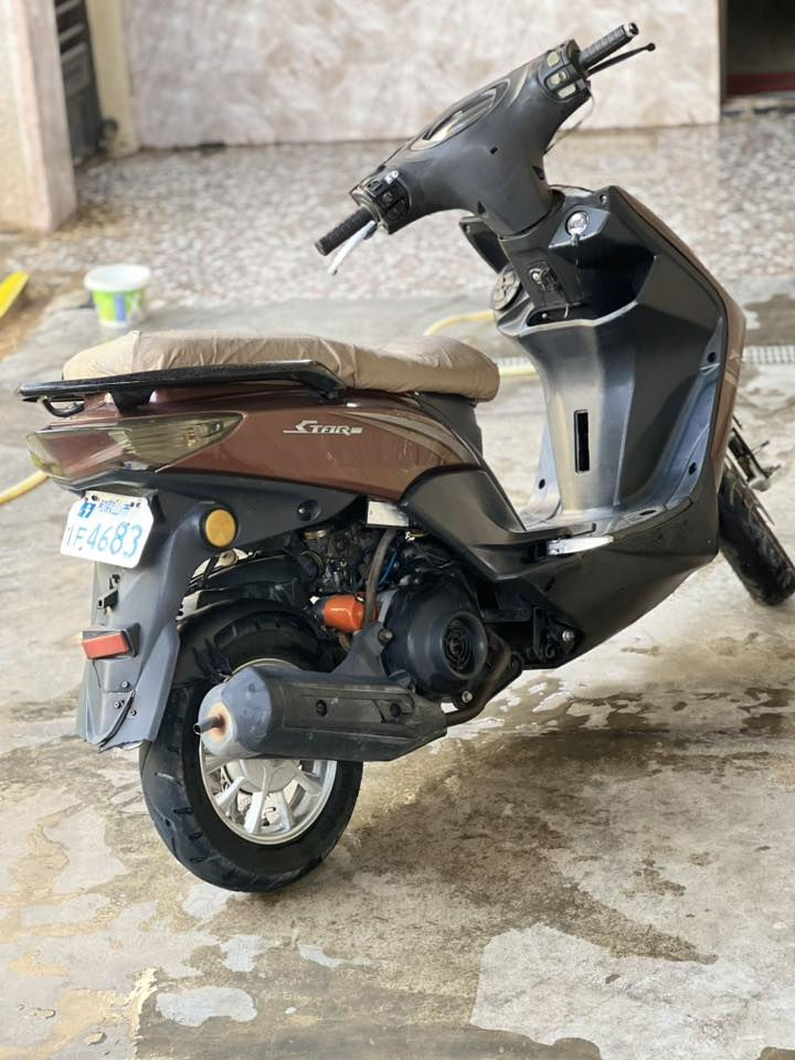 للبيع دراجه سكنس صيني غراض ياباني سعر 400بي مجال 
***********
الدوره المهدي الأولى
