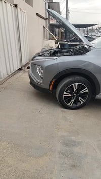 2025اسكليب كروز 3قطع سبوغ بدون ارباگ فول فول مواصفات داخل ابيض كشنات ج...