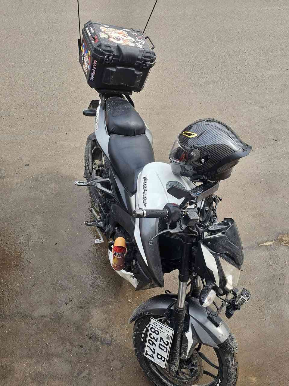 سلام عليكم دراجة بولسر مرقم خير من الله شلعة ومعدل وكلشي مكفول بيهة *********** مكاني ديالى شهربان
