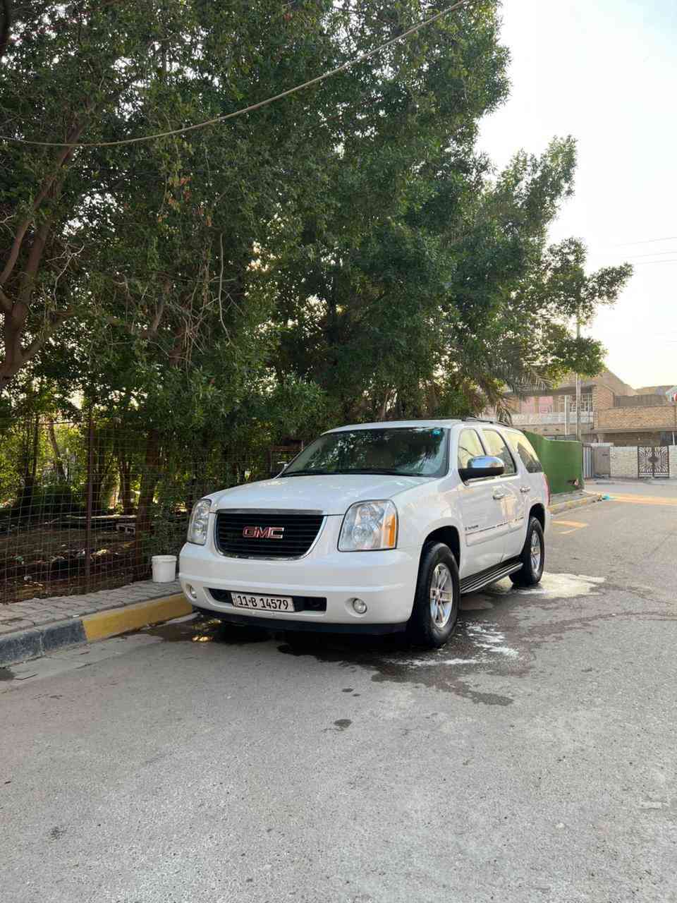 السلام عليكم
جمسي 2009 للبيع 
كشنات متصل 
سياره بدون حادث 
رقم النكليزي الجديد  
مكينه 5300 كير 1000 منضومة غاز خزان 80
السعر 185 
الاستفسار اكثر اتصل على رقم غير متواجد على نت
مكان سياره بغداد
***********
***********
