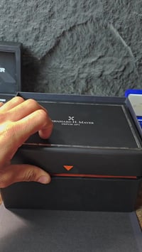 اج ماير • اوتوماتيك • مقاوم للماء ٢٠٠٠م