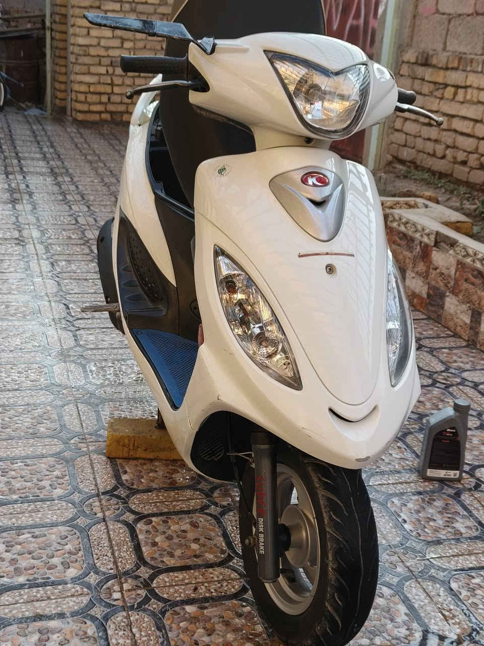 سلام عليكم
دراجه كامكو2016 للبيع
بوليسي مكينه150
مكفوله 
ماشيه14 الف.ما نقصها اي شي طالعه من بيت ابو العراوي ومعروفه سلعتهم
السعر 1.50
الرقم ***********
