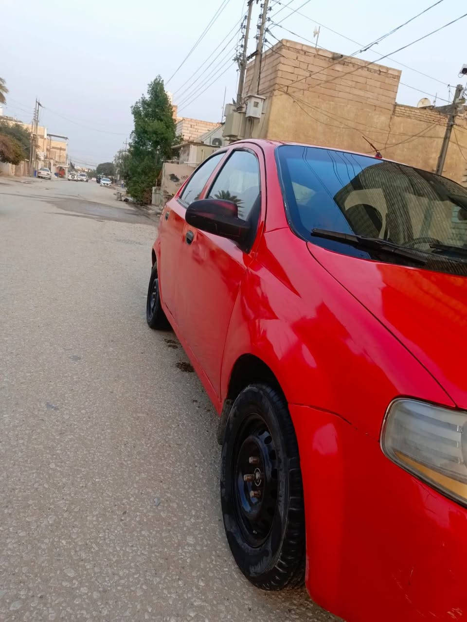 أڤيو ميديل 2006كير ومكينه مكفولات سياره متجايه تجيته مو قويه باقي تفاصيل أتصال ع رقم *********** السعر ٣٢و بيه مجال للطيبين.
