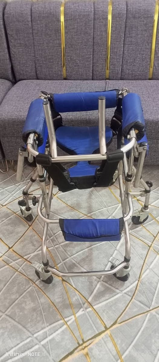 اجهزه لذوي الاحتياجات الخاصة الأطفال أجهزه كلش نضيفات المسند صناعه باكستانيه درجه اولى  
المكان النجف الاشرف المناذره 
للتواصل *********** بي واتساب 
او خاص
