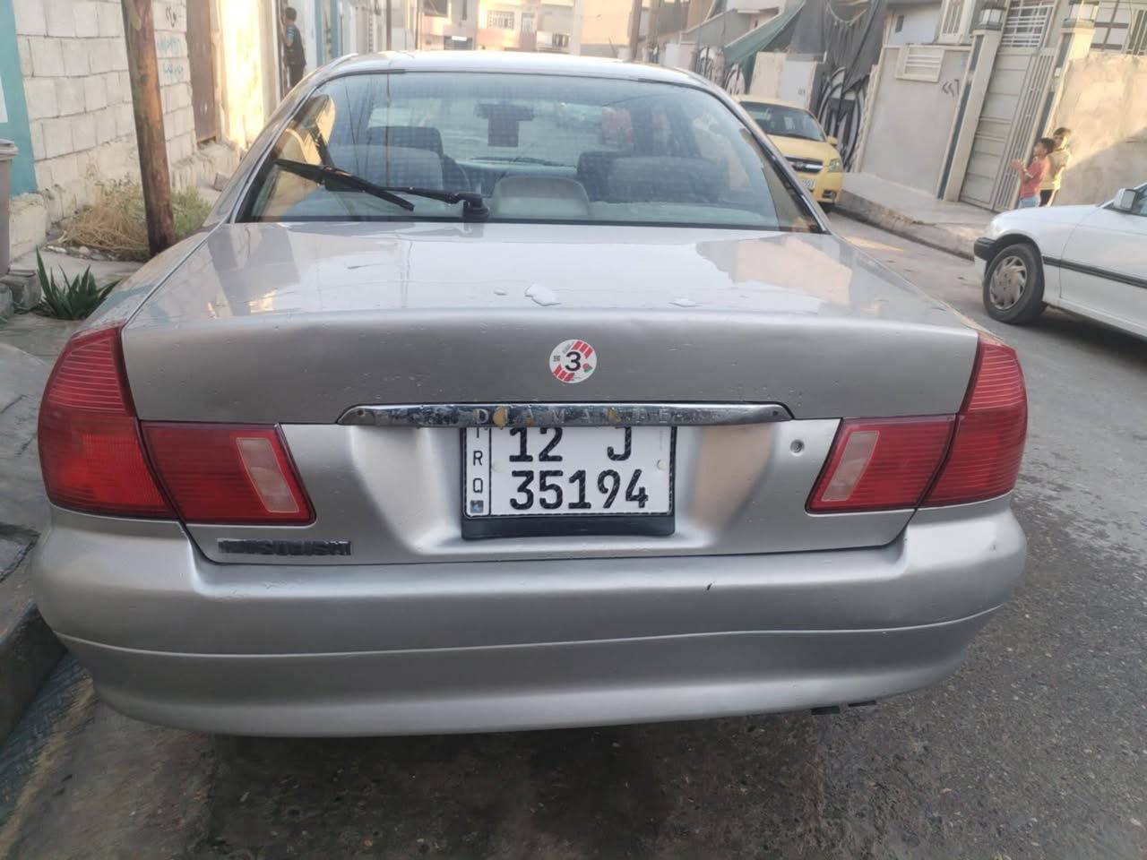 السلام عليكم للبيع مستبوشي سيكما موديل 95 هزة ورقم جديد شرط الوكالة والتحويل كير ومحرك شرط محرك 2500 6 سلندر مكان السيارة موصل السعر 43 ورقة وبيها مجال التواصل مفتوح رقم الهاتف ***********
