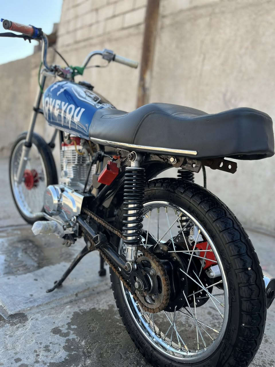 السلام عليكم للبيع تيربو ادوات قبل شهر معمره نهضه ومعدل فول بريك عمبار الاصلي مانقصه برغي تجي وتوشف بعينك احله من الصور وعلي مكاني البصره معقل 
ب٦٢٥ 
***********
