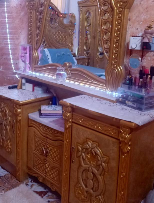 سلام عليكم غرفة عراقي طابقين كنتور 6خانات طابقين مابيها اي زلغ سعر 850 وبيها مجال


**إذا كنت صاحب هذا الإعلان وتريد حذفه لأي سبب، رجاءا أرسل رسالة إلى الدعم الفني**