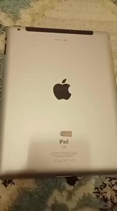 سلام عليكم آيباد فون أمريكي ذاكرة 64 شاشة حجم 10 موجود بيه حساب أمريكي نظيف وتكدر تنزل عليه جميع البرامج والتطبيقات والألعاب بسعر 65 ألف مع مجال بسيط للطيبين...


**إذا كنت صاحب هذا الإعلان وتريد حذفه لأي سبب، رجاءا أرسل رسالة إلى الدعم الفني**