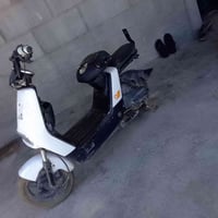دراجة كهربائية • مستعملة • بدها تاير