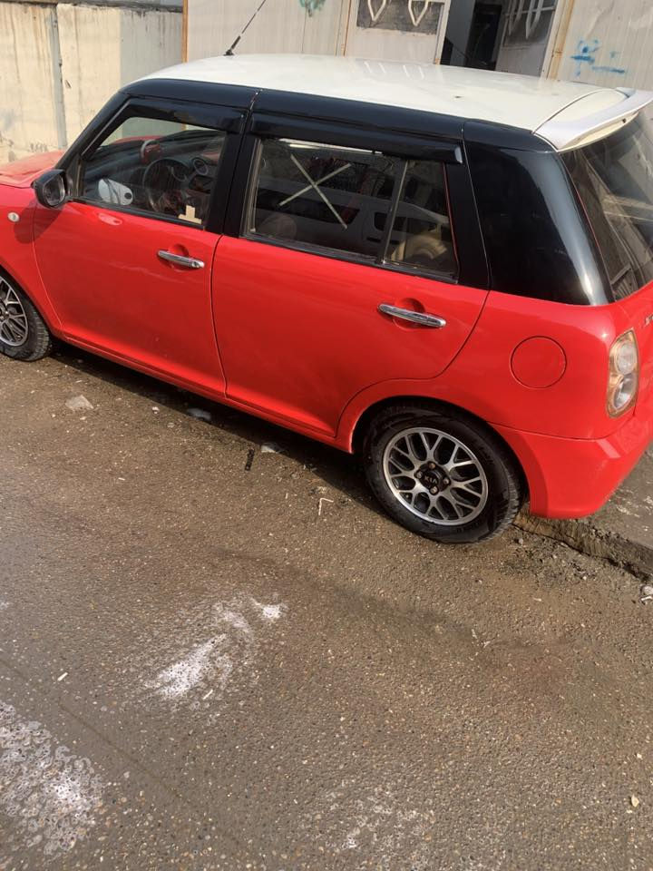 سلام عليكم ليفان 320رقم بغداد بسمي كير محرك تبريد تخم تاير جديد سعره 37مكاني بغداد رقمي ***********
