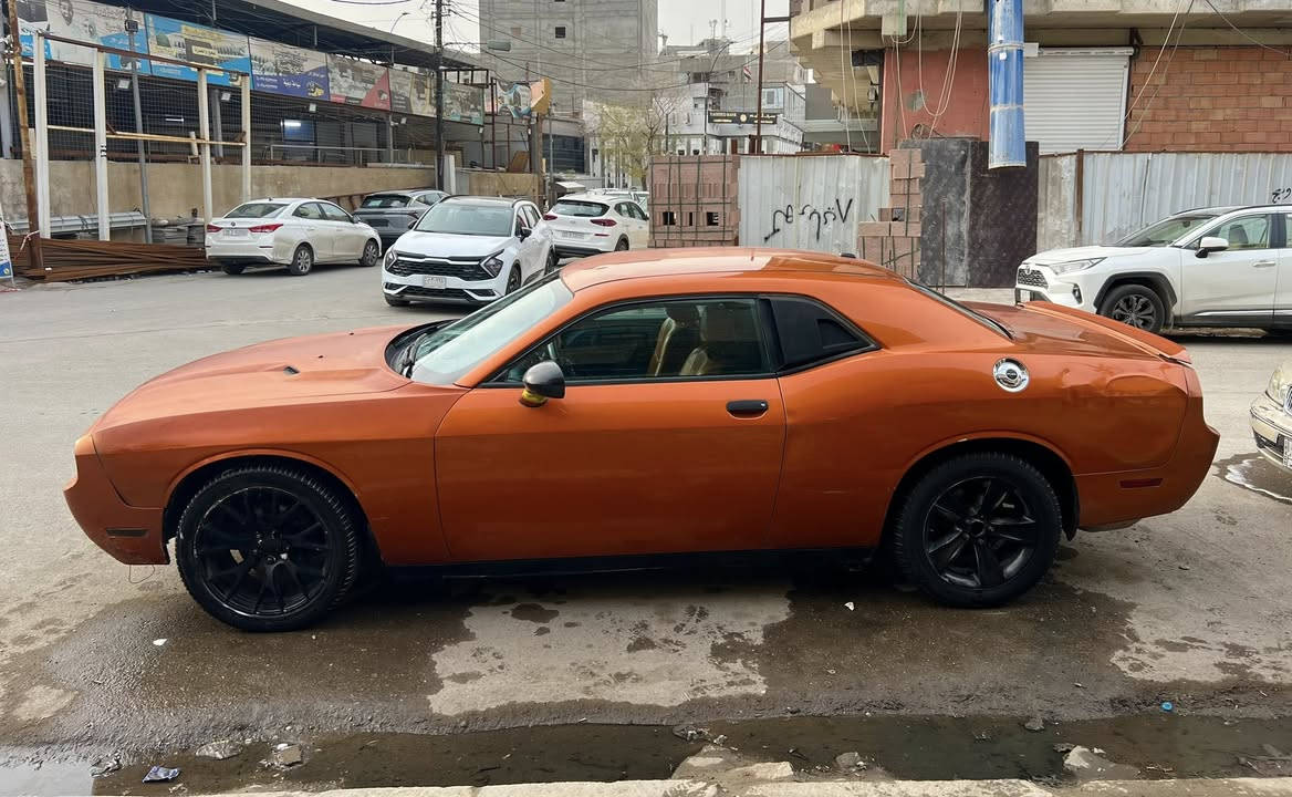 جالنچر 2011 بأسمي
الاسم بي خطا بالسنوية يحتاج تصحيح 

المكان كرادة داخل
السعر:90 وبيها مجال
***********
