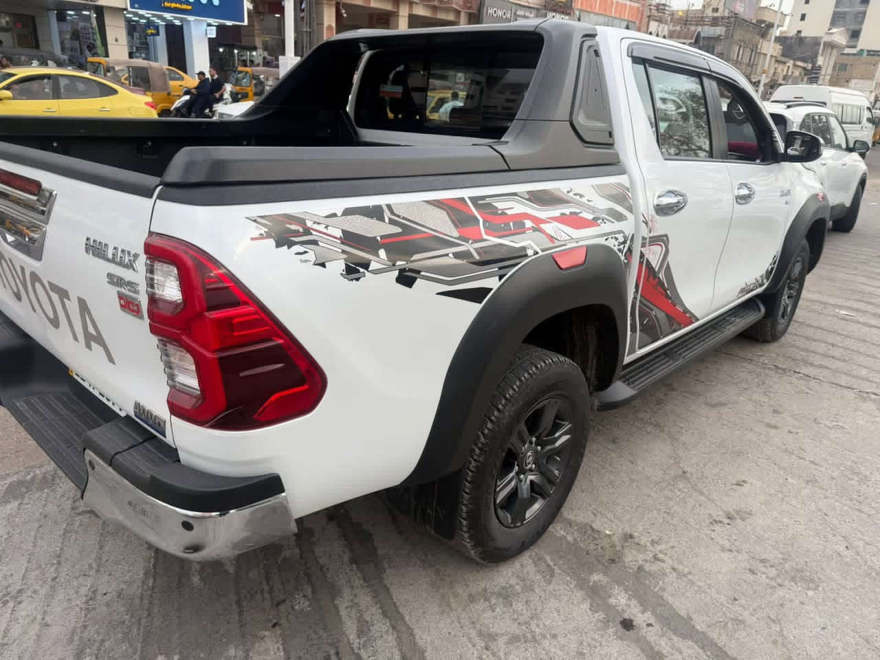 هايلوكس ٢٠٢٤  ساز 
السعر ٣٥٥
V6 ٦ سلندر 
ماشية ٤٩ الف 
مكفولة عام حيل نضيفة 

رقم بغداد 

العنوان زيونه ***********
