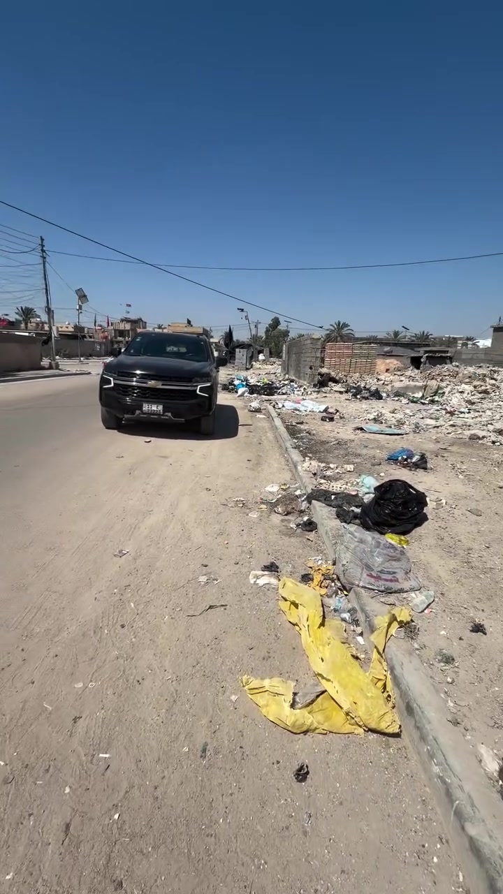 السلام عليكم قطعه 950متر لبيع بسويب ركن عاشارع التجاري والفرعي عرضه ٨متر وبضهرهه شارع يعني عا ٣شوارع قطعه مميزه سعر مناسب لبيع الاتصال برقم 
***********
