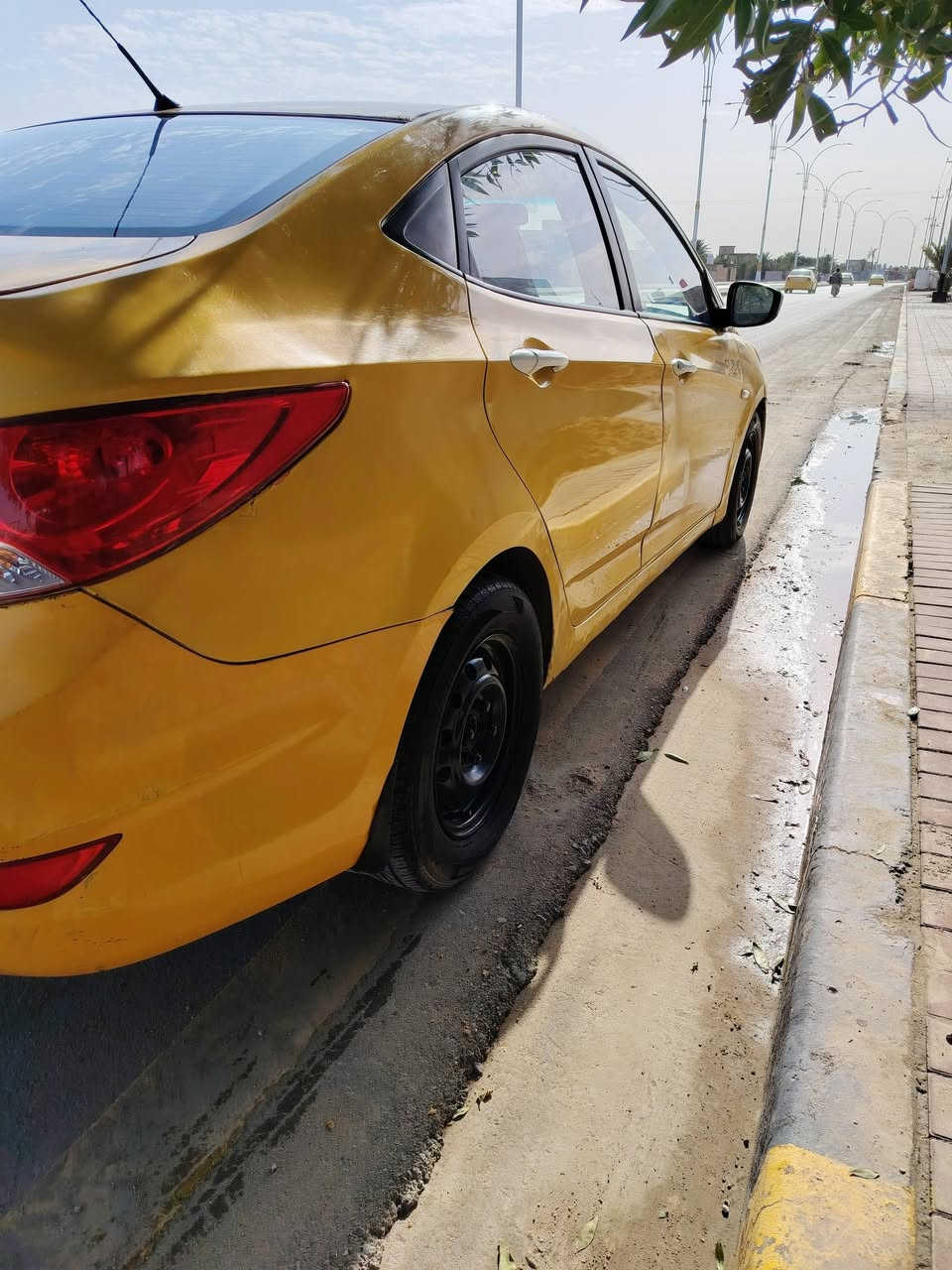 سلام عليكم
هونداي اكسنت البيع 2012 خليجي مكفول من تبديل وضربه القويه بيه دحجات بصيط مكينه 1600 دوش رقم مثنئ مصفره هيئة وغرامات مداور ثاني سنويه 28 السعر 78 وبيه مجال بصيط مكان السماوه المركز المدينه استفسار أكثر ***********
