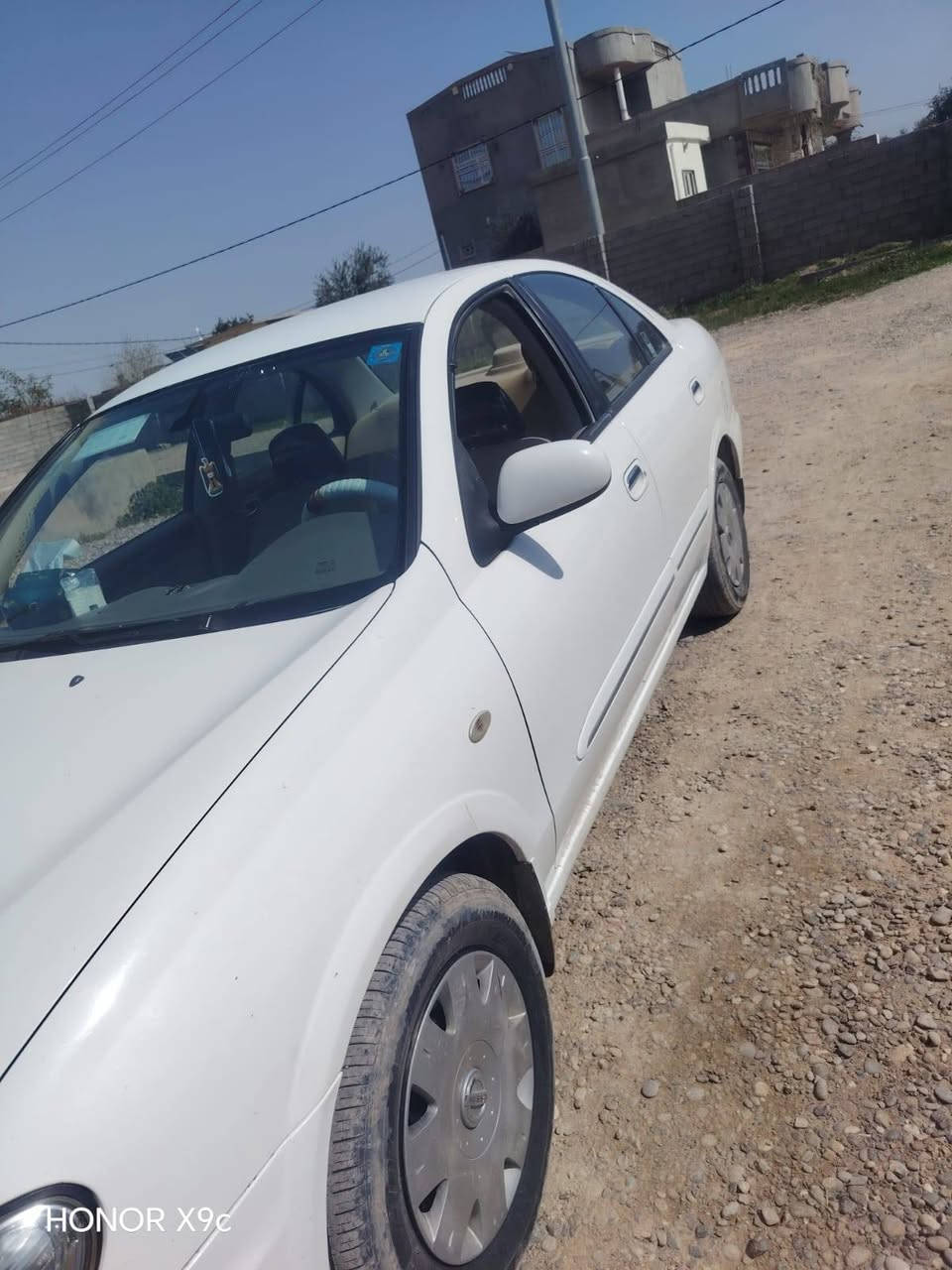 السلام عليكم
نيسان صني موديل2010ياباني 

كير محرك بالشرط تايرات نص عمر 

صدر طبه 

رقم بغداد الجديد السياره حلوه بمعنى الكلمه كلين بدون صبغ ضررهه نص البنيد بارد مكحل داخل صاج دوشمه جديده 

للاستفسار 

ه‍ ‍***********

ه‍ ***********
