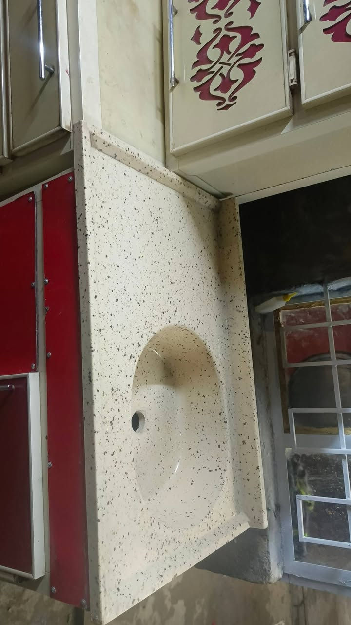 للبيع كاونتر 3 قطع نضيف بس الباب يرادلها نرمادة السعر 150 المكان بغداد


**إذا كنت صاحب هذا الإعلان وتريد حذفه لأي سبب، رجاءا أرسل رسالة إلى الدعم الفني**