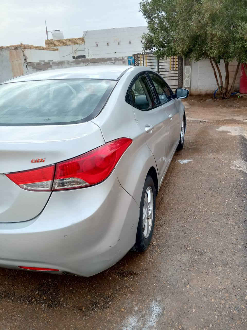 السلام عليكم سياره ادوات لوحات انكليزي اربيل  كير مكينه حداديه تخم تاير تبريد تدفئه حساسات خلفي كهربئيات السياره جديده مال جناي دواخل جلد موديل 14 العنوان ناصريه السعر 45 بيه مجال للشراي بيع مستعجل  للاتصال ***********
