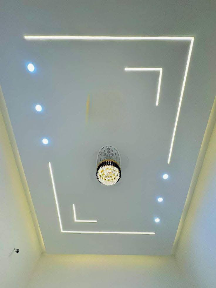 نعمل بكافة أنواع الديكورات جبس بورد 
سقوف ثانويه صبغ واجهيات منازل للاتصال *********** عمارة, ميسان
