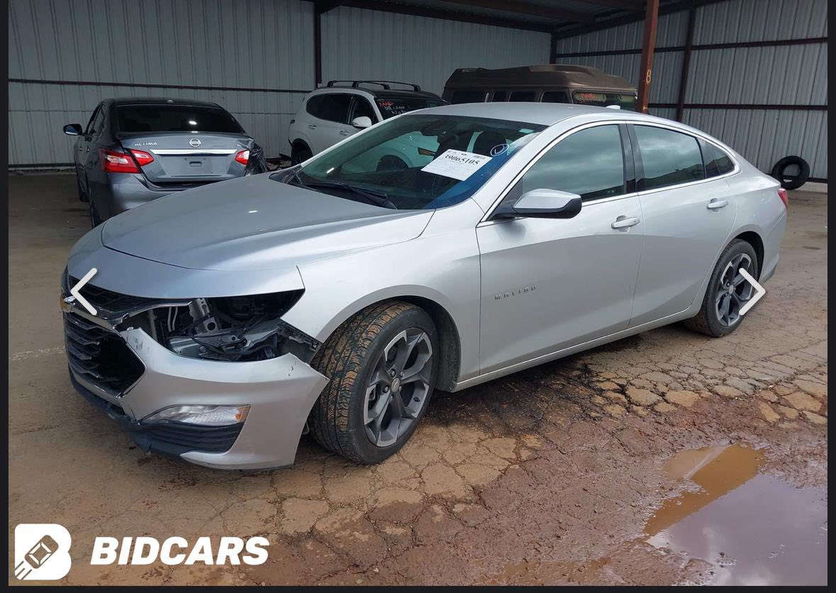 ماليبو ٢٠٢٢ للبيع    سيارة مكفولة بدون بارد بدون تبديل بدون صبغ  فقط دعامية وشباك صور الحادث مرفق بالمنشور السيارة بدون ايرباك ماشية ٨١ الف كيلو وقابل للزيادة   يرهم مرواس بس بسيارة سعر اقل 
تحويل فقط السعر ١٥.٥٠٠$ 
مكاني بغداد 
***********
