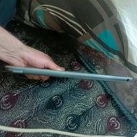 ايباد 9 • نضيف • مقفول