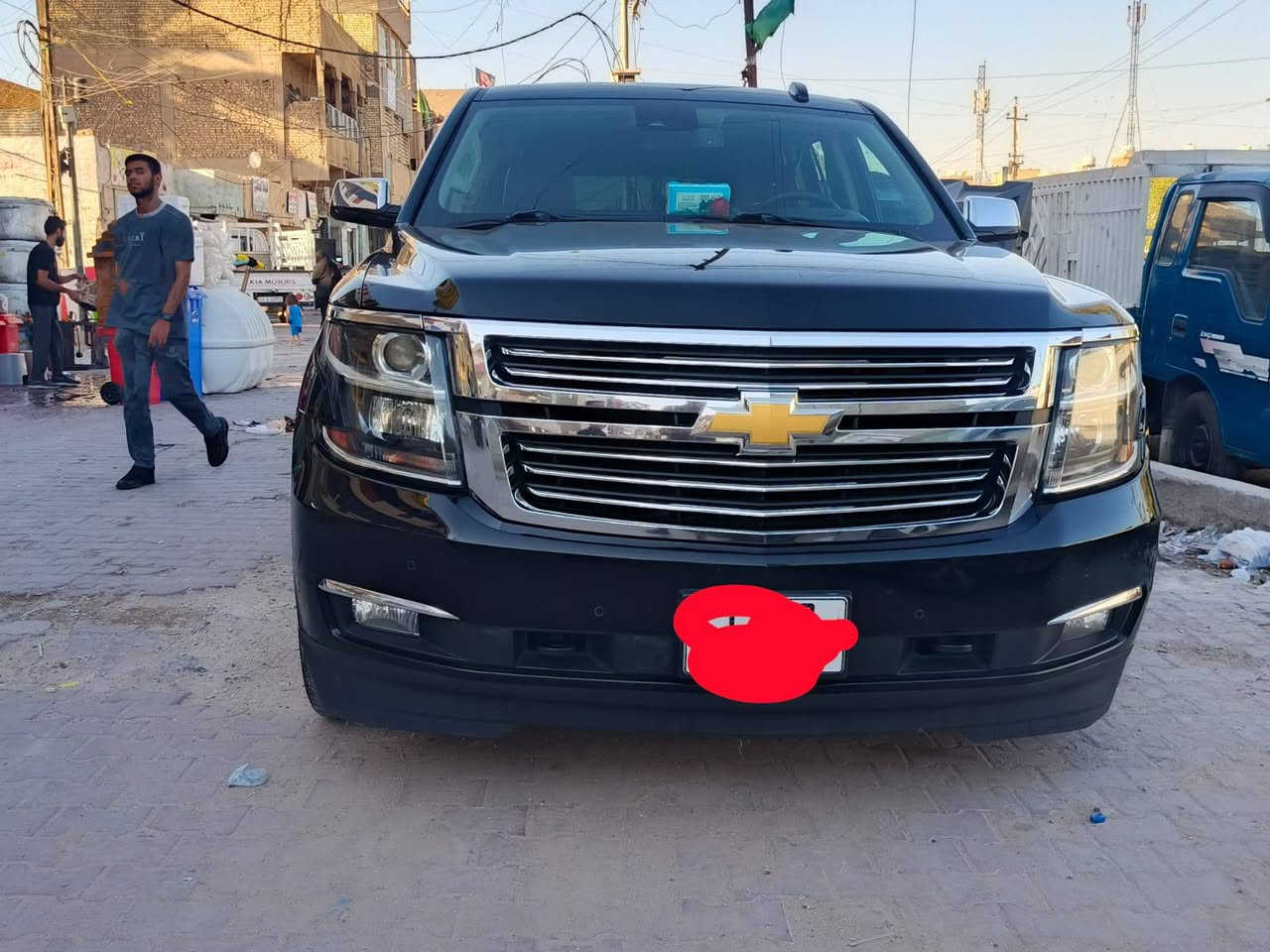 سلام عليكم 🤝
تاهو لبيع 
مديل 2020 
ماشيه 140 
فول واحد عل واحد 
تحكم ستيرن 
تشغيل عن بعد 
مرايات شفط 
بطن قرميلي 
رادارات 
حساسات أمامي و خلفيه 
كشنات كهرباء 
كشنات جلد 
صندوق كهرباء 
شاير بل مري 
تفه تبريد 
ويل 22 كروم 
7 راكب 
ترحب بك 
فورويل 
قاصه 
سعر 400 به مجال  
رقم الهاتف *********** 
بغداد مدينه الصدر
