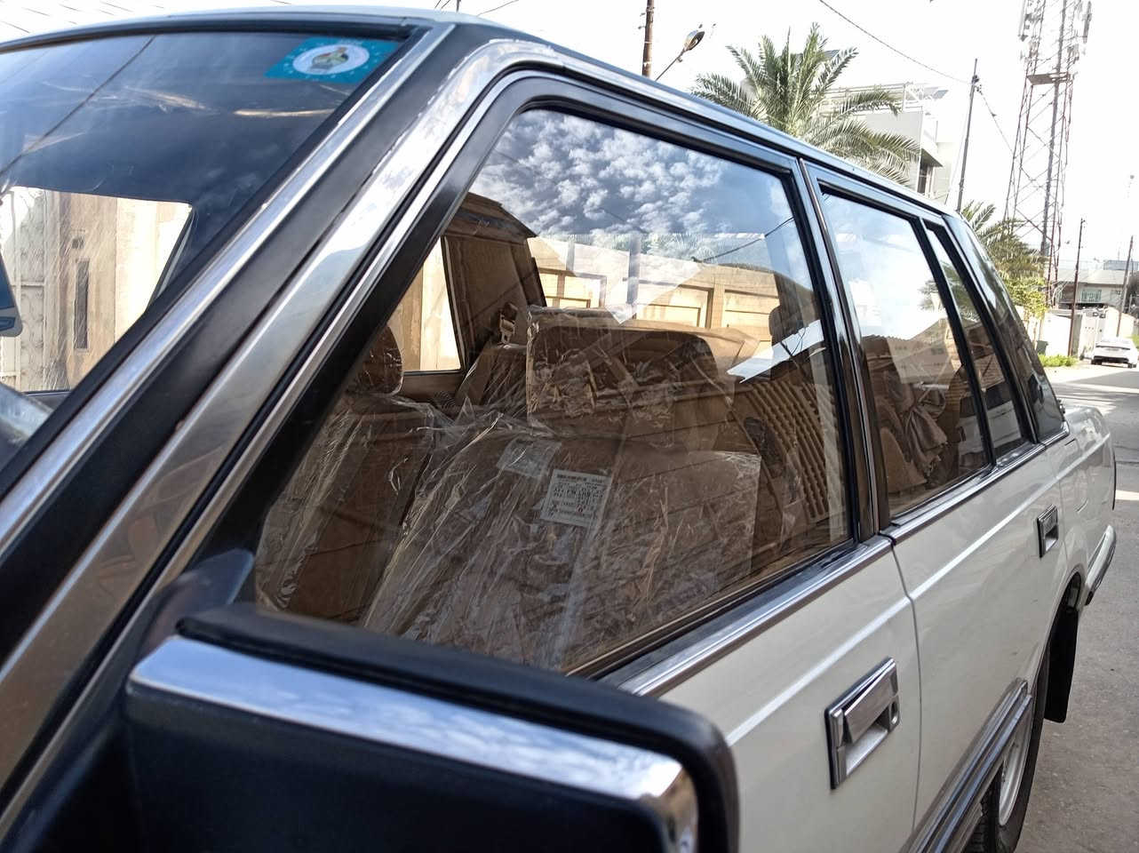 سوبر للبيع1984
سياره بلاديه عل شركه. كير عادي مكينه سلندر  تبريد ثلج***********
