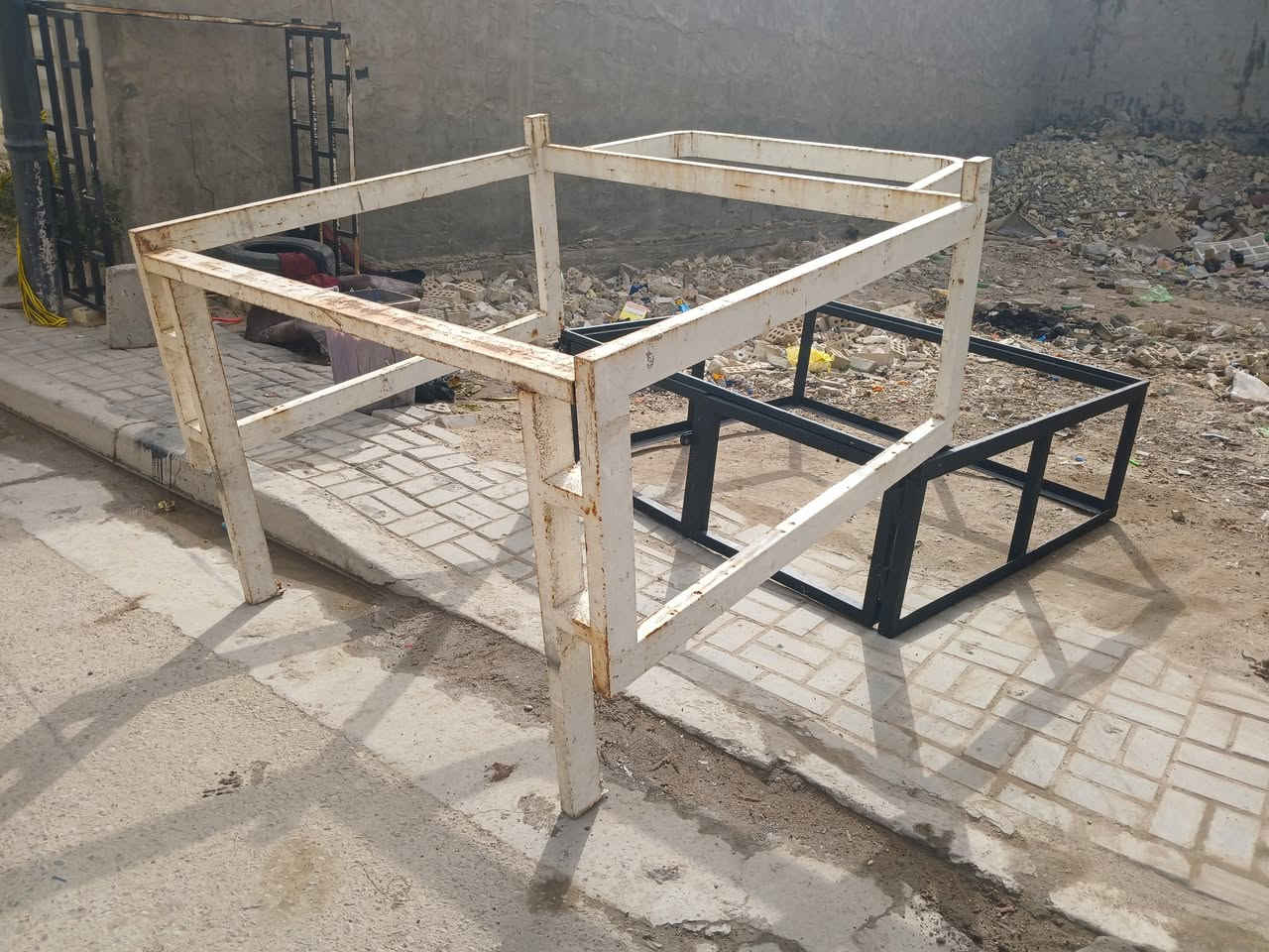 للبيع محجر عدد ٣ يرهم عله جميع انواع البيكم الصيني
***********  مكانه بغداد
