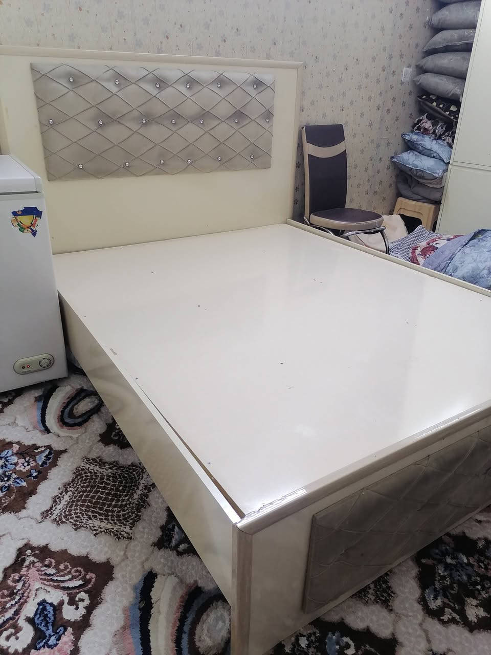 متاح سيسم كولش نضيف شغل ايد  مو مال سوك سعر ١٨٥ الف *********** مكان كركوك
